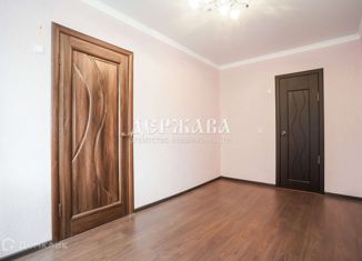 Продажа 2-комнатной квартиры, 41.71 м2, Старый Оскол, микрорайон Горняк, 33