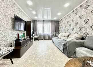 Продается трехкомнатная квартира, 63 м2, Балаково, проспект Героев, 2