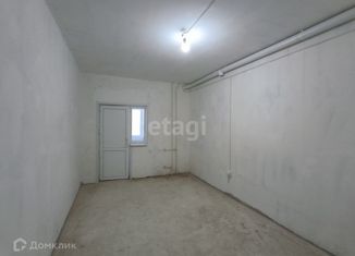 Продажа трехкомнатной квартиры, 79.8 м2, Тюменская область, улица Республики, 33