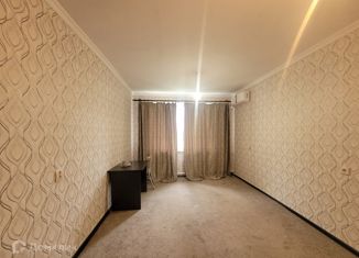 Продается двухкомнатная квартира, 47.2 м2, поселок городского типа Ильский, Первомайская улица, 50