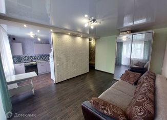 Продается 2-комнатная квартира, 45.7 м2, Соликамск, проспект Ленина, 21