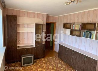 Сдаю в аренду 2-ком. квартиру, 45 м2, Валуйки, улица Максима Горького, 98