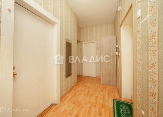 Продам 2-ком. квартиру, 55.1 м2, Москва, проспект Вернадского, 15, метро Университет