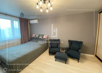 Продам 1-ком. квартиру, 38 м2, Москва, Мичуринский проспект, 35, метро Раменки