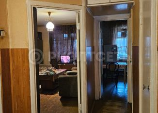 Продажа трехкомнатной квартиры, 57 м2, Мурманская область, Строительная улица, 9