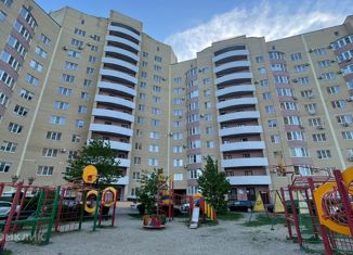 Продается 3-комнатная квартира, 78.7 м2, Ставрополь, улица Серова, 537, Ленинский район