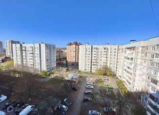 Продается 4-комнатная квартира, 83 м2, Ставропольский край, Кисловодская улица, 24Ак4