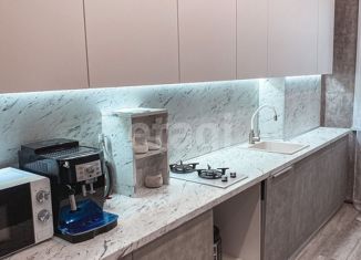 2-ком. квартира на продажу, 57.8 м2, село Рощино, Майская улица, 3