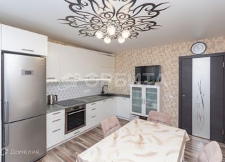 Продам 3-ком. квартиру, 89.7 м2, Тюмень, Широтная улица, 172к1, ЖК Юбилейный