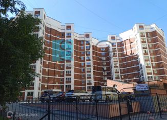 Продажа 2-комнатной квартиры, 73 м2, Екатеринбург, Сиреневый бульвар, 4к4