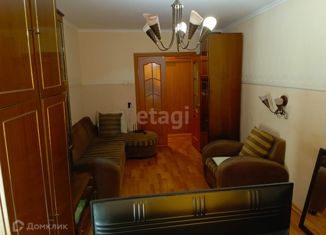 Продаю 3-ком. квартиру, 68 м2, Татарстан, улица Гаврилова, 14