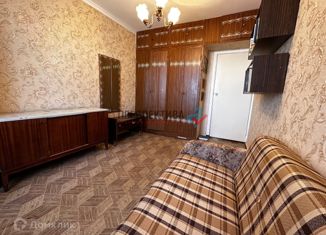 Продажа двухкомнатной квартиры, 55 м2, поселок Воротынск, Школьная улица, 35