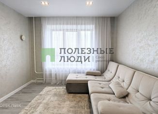 Продаю 3-ком. квартиру, 68.9 м2, Алтайский край, улица Попова, 132