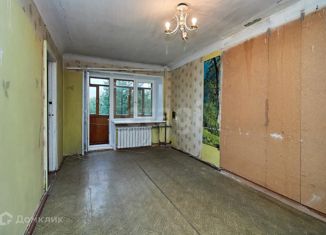 Продается 3-комнатная квартира, 54 м2, Тюменская область, улица Хохрякова, 9