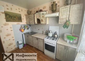 Продаю 2-комнатную квартиру, 50 м2, Ставрополь, улица Пирогова, 50/1, микрорайон № 34