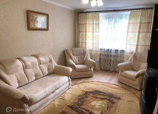 Четырехкомнатная квартира на продажу, 75 м2, Симферополь, улица Крымских Партизан, 4, Центральный район