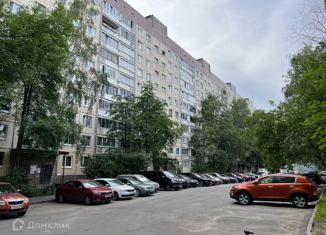 3-комнатная квартира на продажу, 75.5 м2, Санкт-Петербург, метро Комендантский проспект, проспект Авиаконструкторов, 15к1