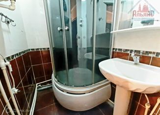 Продам трехкомнатную квартиру, 54.6 м2, Ахтубинск, улица Жуковского, 15