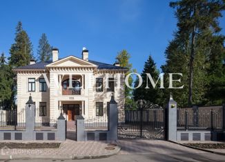 Продаю дом, 700 м2, посёлок Поведники, улица Ветеранов