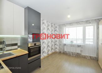 Продаю двухкомнатную квартиру, 37.2 м2, Новосибирск, улица Титова, 264