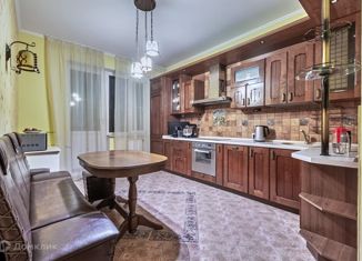 Сдаю 2-ком. квартиру, 87 м2, Москва, Никулинская улица, 5к2, Никулинская улица