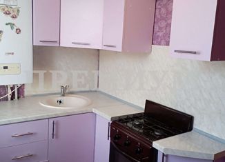 Продаю 2-комнатную квартиру, 44 м2, село Бузаевка, улица 26-го Партсъезда, 1