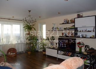 Продажа четырехкомнатной квартиры, 89 м2, Чебоксары, улица Мичмана Павлова, 48, жилой район Северо-Западный