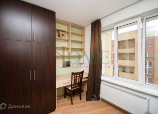 Сдаю в аренду 2-комнатную квартиру, 60 м2, Новосибирск, улица Семьи Шамшиных, 32, Центральный район