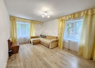 Сдается в аренду 2-ком. квартира, 48 м2, Приморский край, проспект Мира, 16