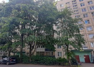 Продаю 3-ком. квартиру, 57.2 м2, Санкт-Петербург, Поэтический бульвар, 3, Поэтический бульвар