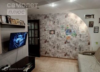 Продается четырехкомнатная квартира, 67.6 м2, Кировская область, Школьная улица, 2А