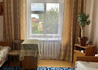 Продается 2-ком. квартира, 51.6 м2, село Каринка, Новая улица, 1