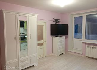 Сдам в аренду двухкомнатную квартиру, 45 м2, Москва, Смирновская улица, 5А, Смирновская улица