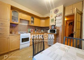 Трехкомнатная квартира на продажу, 74.1 м2, Москва, Хорошёвское шоссе, 64к1, метро Хорошёвская