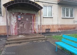 Двухкомнатная квартира на продажу, 44 м2, Кемерово, проспект Ленина, 41Б