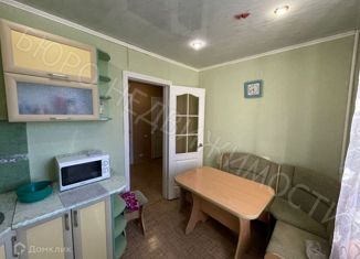 Продаю 2-ком. квартиру, 48 м2, Балашов, Фестивальная улица, 16