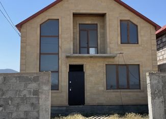 Продам дом, 180 м2, село Новый Хушет, улица Буйнакского