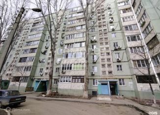 Продается двухкомнатная квартира, 60.7 м2, Астрахань, улица Бабаевского, 31к2