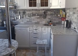 Сдаю в аренду двухкомнатную квартиру, 50.6 м2, посёлок Русский, посёлок Парис, 28