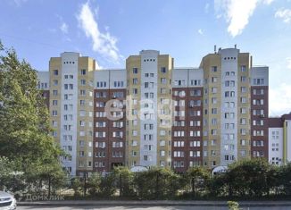 Продам 1-комнатную квартиру, 51.2 м2, Тюмень, Калининский округ, улица Карла Маркса, 12к1