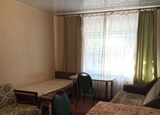 Сдаю в аренду комнату, 72 м2, Воронеж, улица Коммунаров, 45