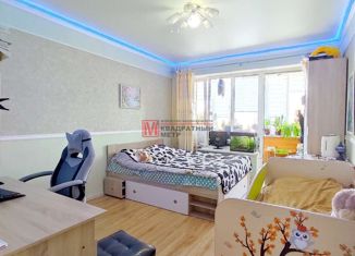 Продается 2-комнатная квартира, 64 м2, Белгородская область, микрорайон Степной, 16