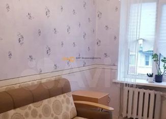 2-комнатная квартира на продажу, 40.7 м2, Санкт-Петербург, Средний проспект Васильевского острова, 96, метро Приморская