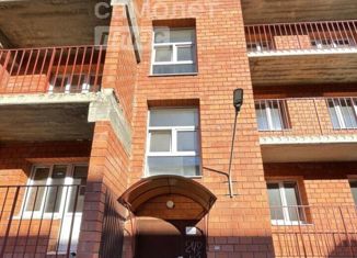 Продам однокомнатную квартиру, 42.1 м2, рабочий поселок Маркова, микрорайон Берёзовый, 242