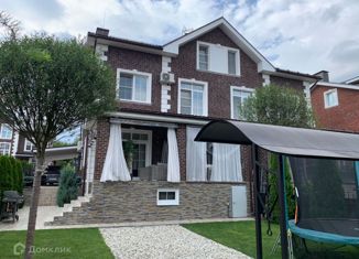 Сдаю в аренду дом, 270 м2, деревня Дубцы, деревня Дубцы, 54