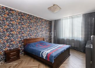Продается 2-комнатная квартира, 80.1 м2, Екатеринбург, улица Радищева, 33, улица Радищева