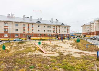 Продаю комнату, 80 м2, Берёзовский, улица Виктора Чечвия, 4