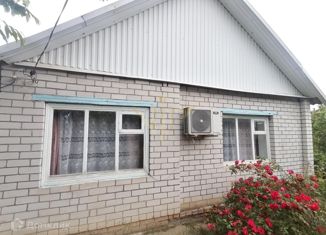 Продам дом, 60 м2, поселок городского типа Гирей, улица Некрасова