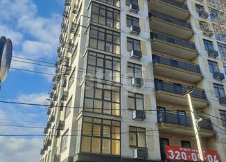 Продам трехкомнатную квартиру, 80 м2, Ростовская область, улица 28-я Линия, 8