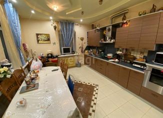 Продам дом, 300 м2, Ставрополь, улица Ломоносова, микрорайон № 5